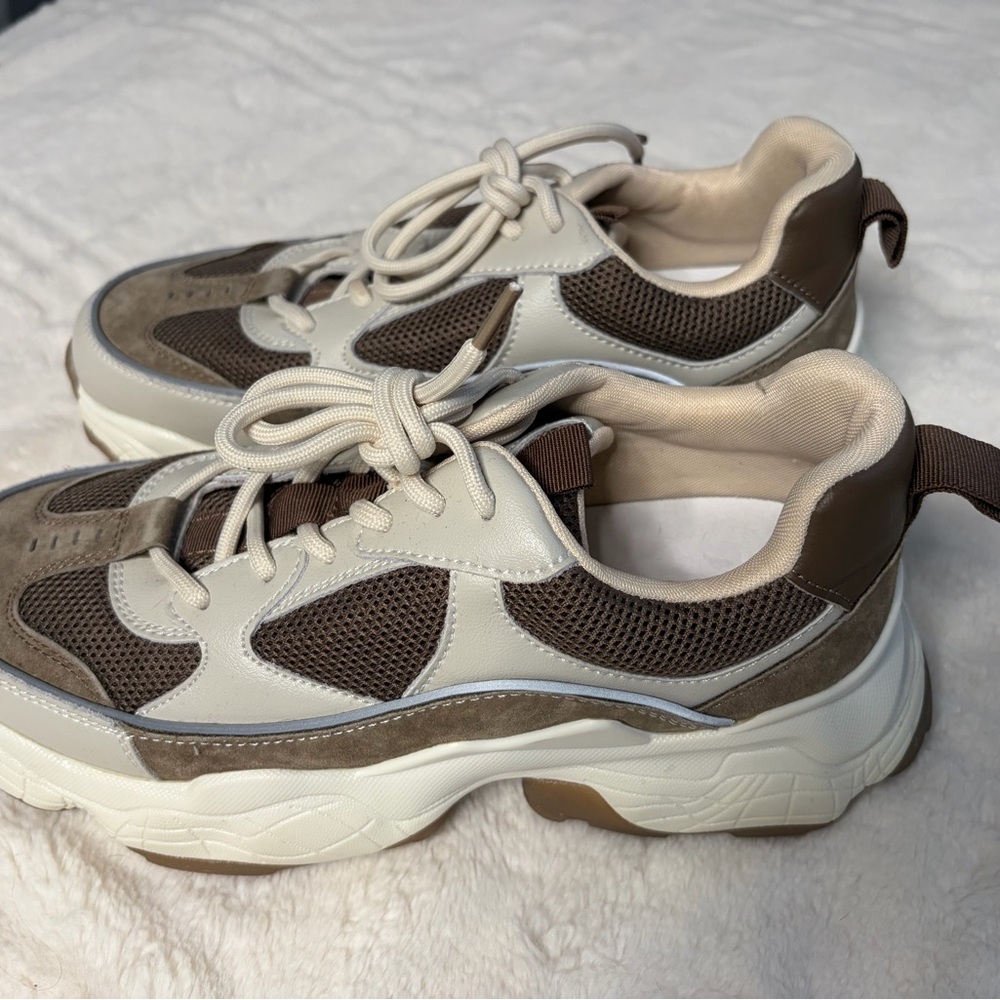 Beau Today Cream and Brown Sneakers
